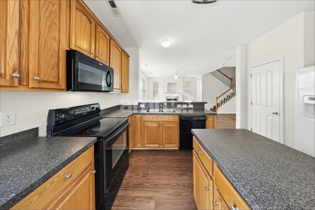 1202 Haden Dr