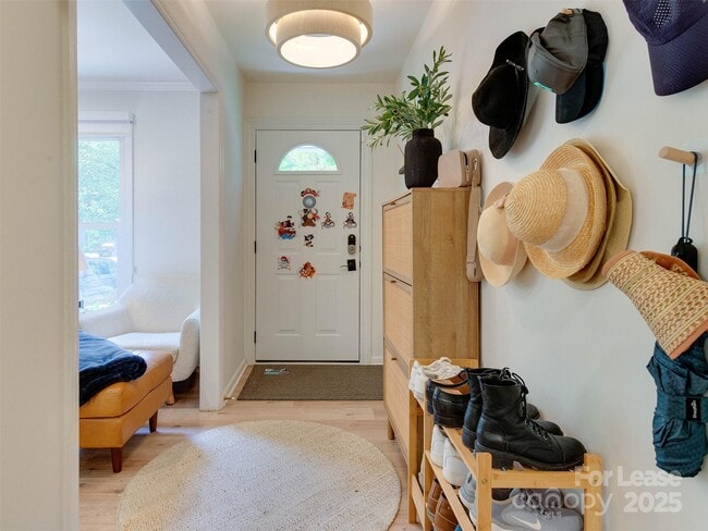 Photo - 619 Fence Post Ln