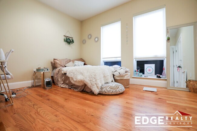 Photo - 58 Hunnewell Ave Unit 3