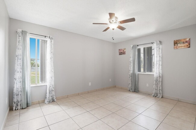 Photo - 1031 Apopka Woods Ln