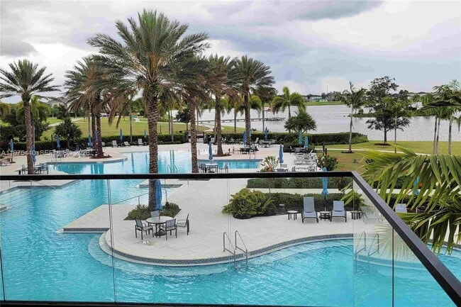 Photo - 1200 Sterling Pine Pl