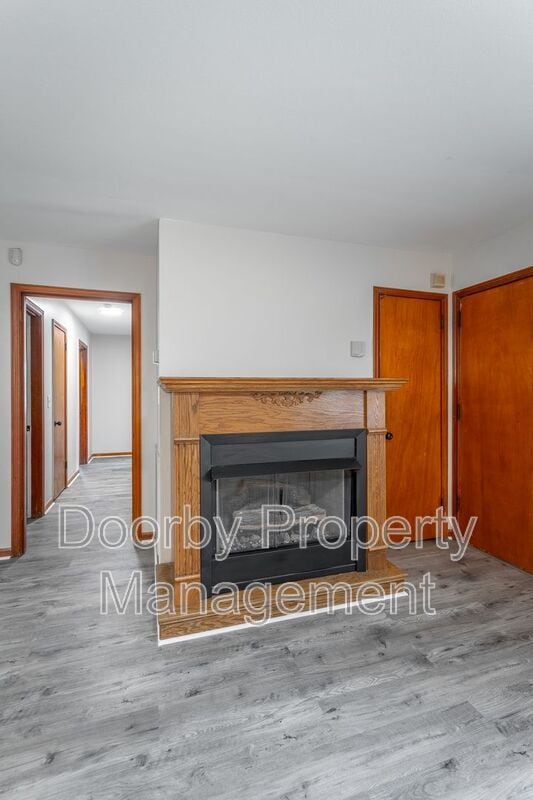 Photo - 186 Greens Lake Cir