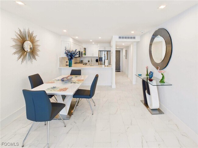 25870 Hickory Blvd Unit 402