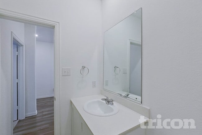 Photo - 2125 O'keefe Ct Little Elm TX