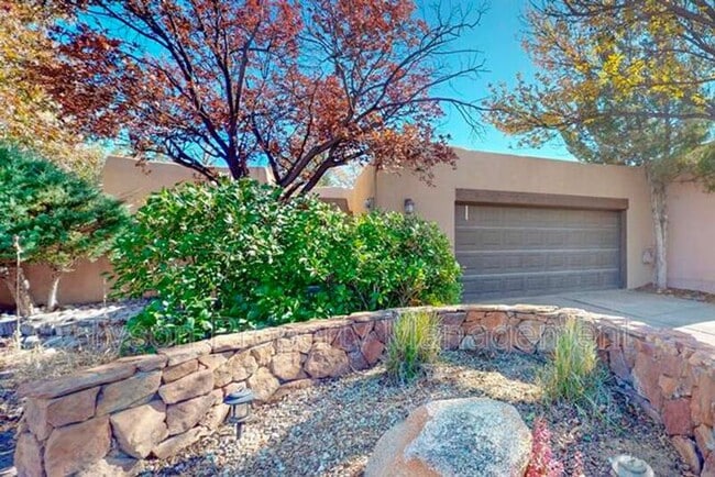 Photo - 6208 Sabre Ct NW