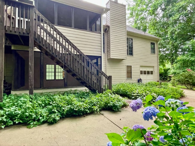 Building Photo - 1839 Danbury Ct Rental