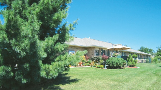 Chartwell Apartments