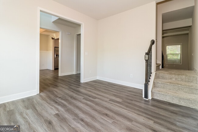 Photo - 657 Overlook Gln Dr