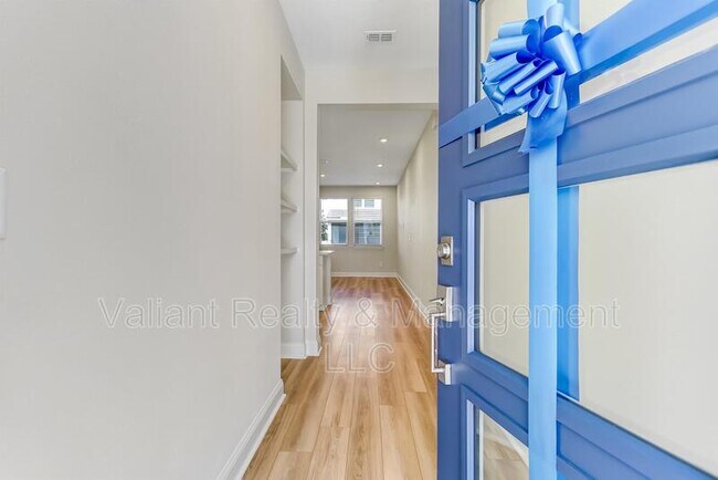 Photo - 14167 Pier Ln