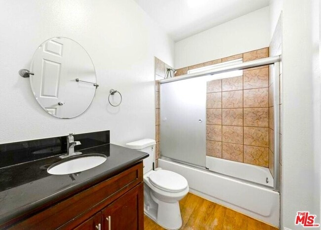 Photo - 2025 3rd Ave Unidad #3
