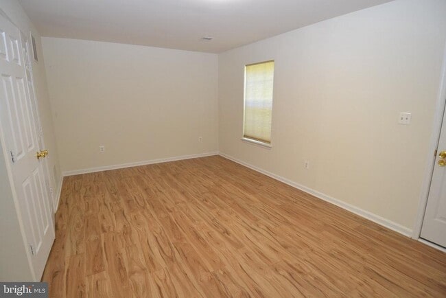 Building Photo - 6340 Demme Pl