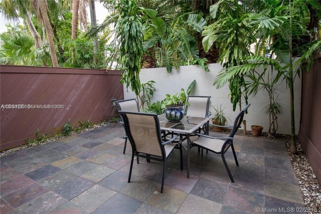 Photo - 2180 Brickell Ave