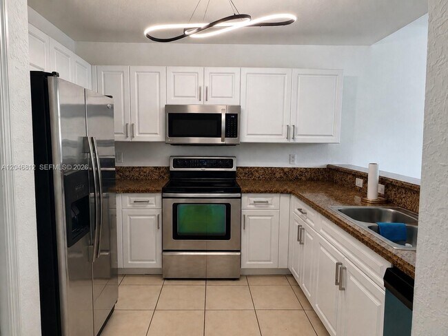 Photo - 11102 NW 83rd St Unit 203