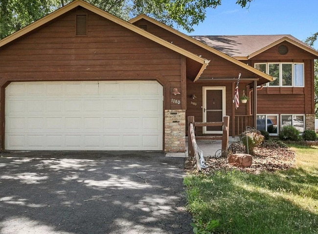 Photo - 1180 Lincoln Ct