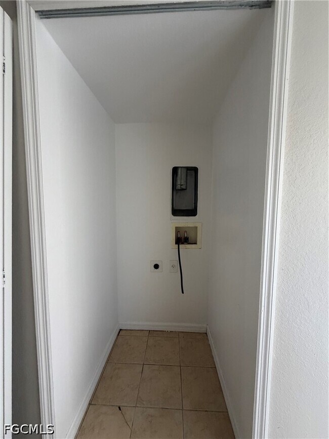 Photo - 4535 26th St SW