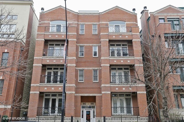 Photo - 840 W Diversey Pkwy Condo Unit 4E
