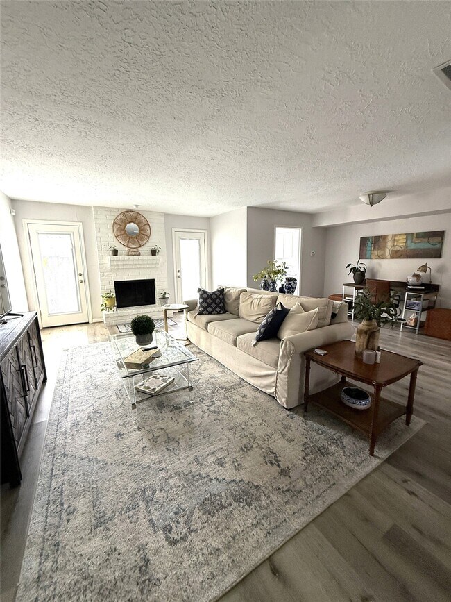 Photo - 14331 Still Meadow Dr