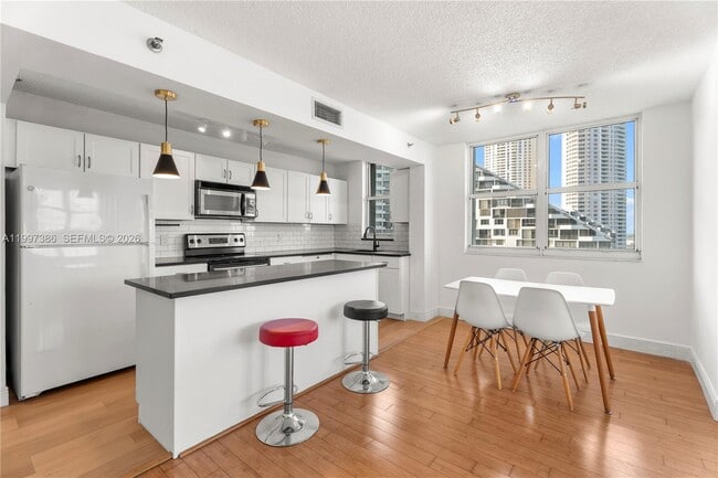 Photo - 770 Claughton Island Dr Unit 1515