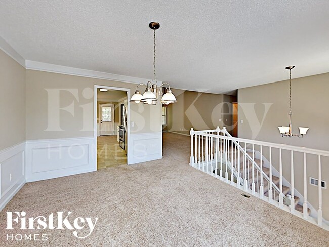 Photo - 376 Tuscany Trce