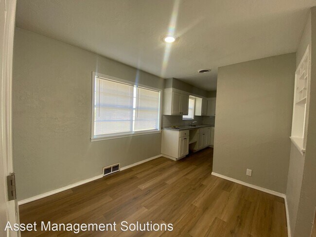 Photo - 4 br, 1 bath House - 5117 NW 47th St.