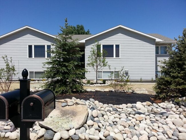 Building Photo - 3301 Central Ave