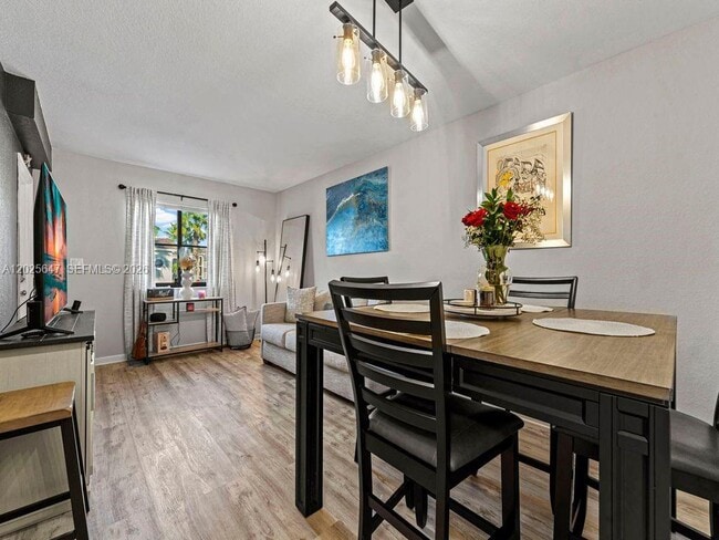 Photo - 22441 SW 88th Pl Unidad 202-5