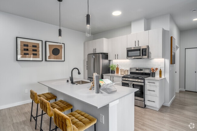 1BR, 1BA - 824SF - Kitchen