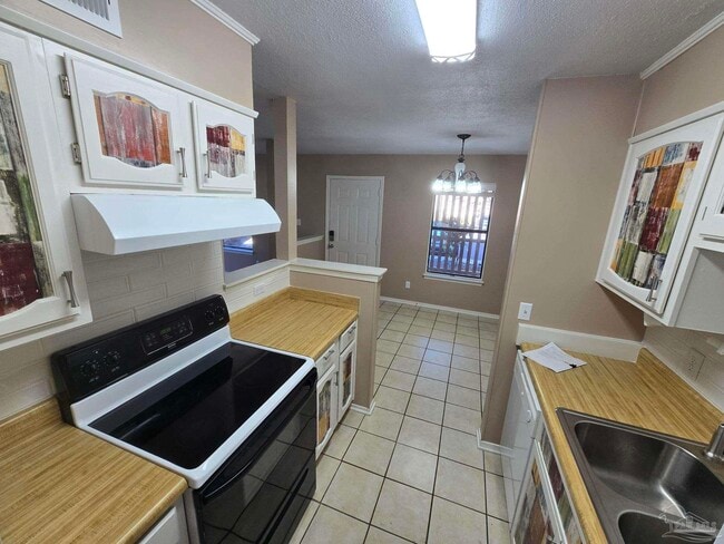 Photo - 2303 W Michigan Ave Unidad B10 Rental