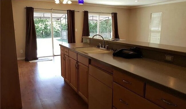 Photo - 12343 102nd St