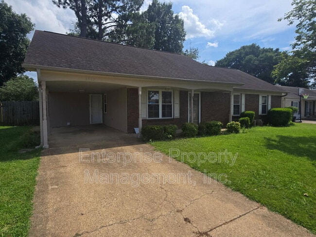 Photo - 6967 Dawnhill Rd