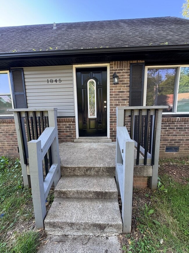Photo - Single Family Home in Clarksville