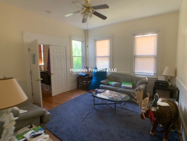 Photo - 29 Capen St Unit #2