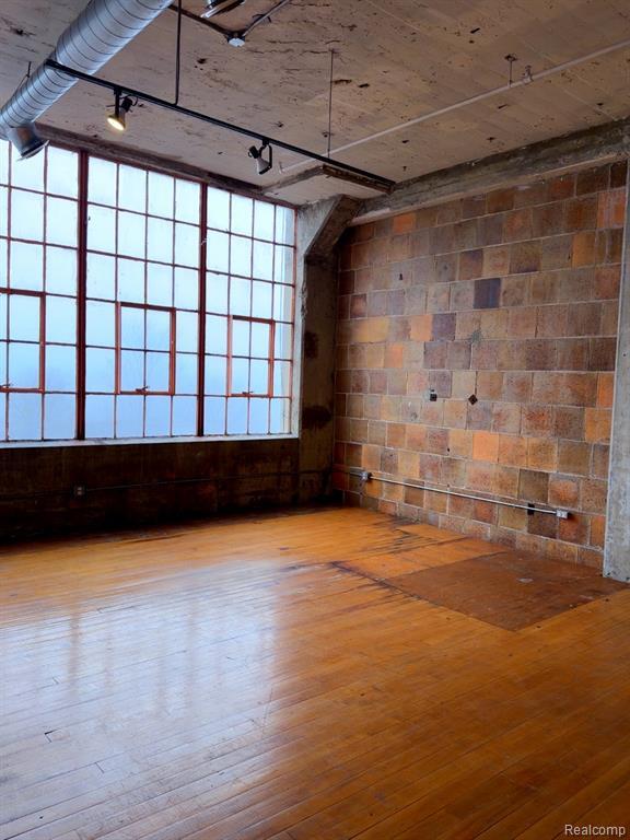 Photo - 5805 Lincoln St Unidad 404