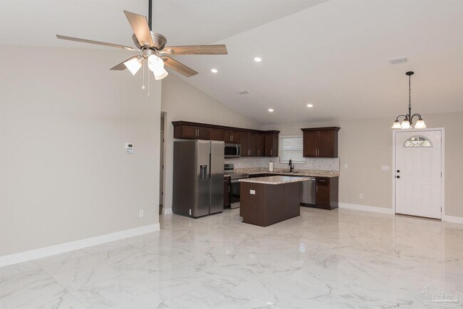 Photo - 8570 Stockdale Ave