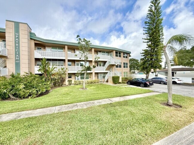 Photo - 445 32nd Ave N