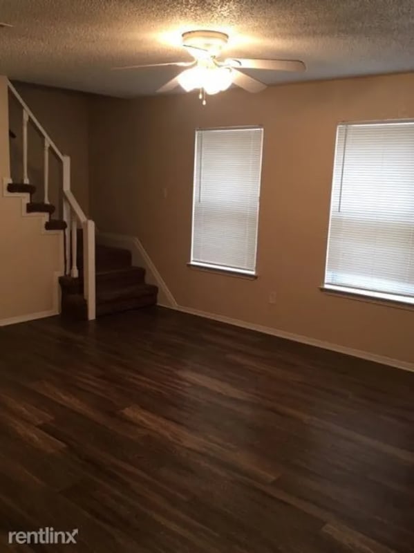 Photo - 7800 Irish Dr Unidad 00A