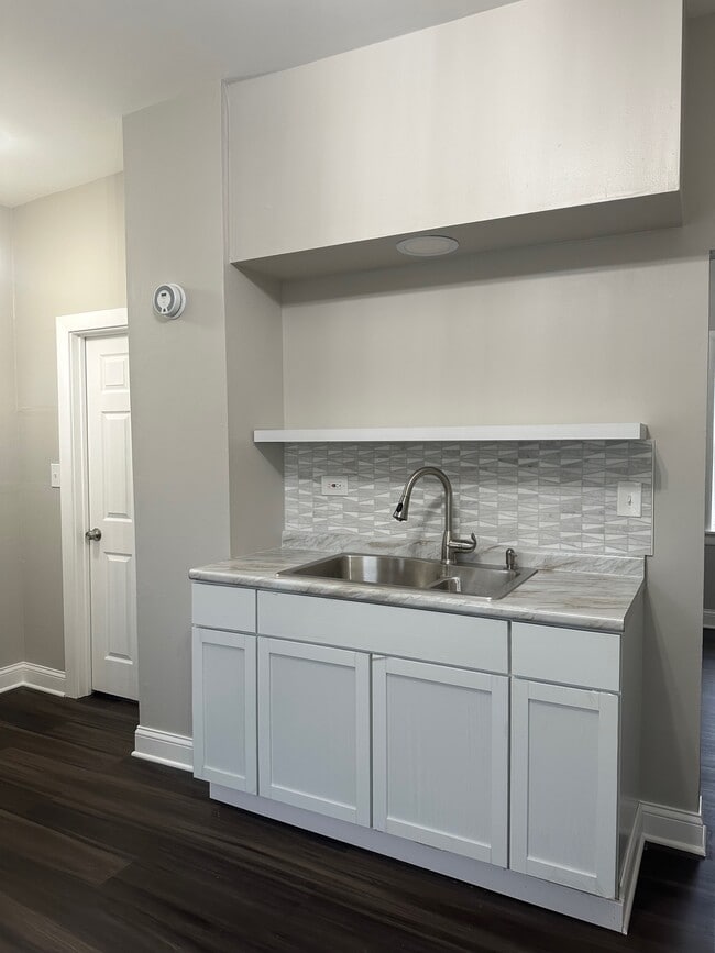 Photo - 116 N 21st Ave Unit 2F