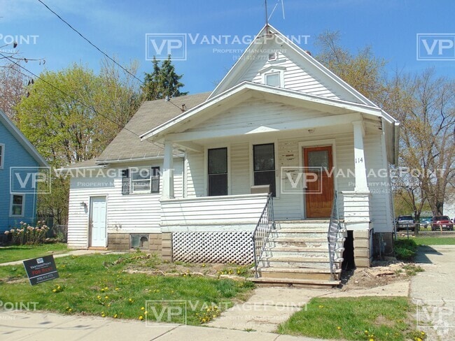Building Photo - 114 S Irwin Ave Rental