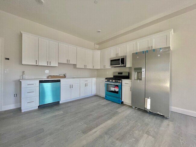 Photo - 5 Fremont St