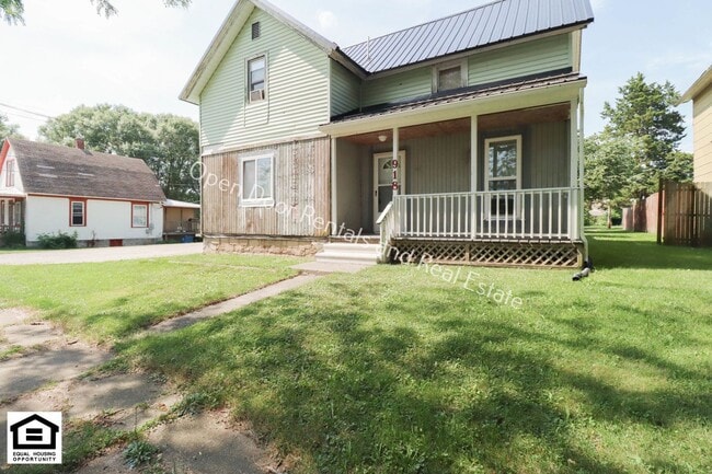 Building Photo - 918 W King St Unit 918 W King #1