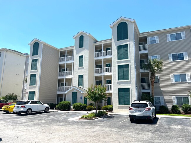 Waterfront 3 Bedroom, 2 Bath Penthouse, Sc... - Waterfront 3 Bedroom, 2 Bath Penthouse, Sc...