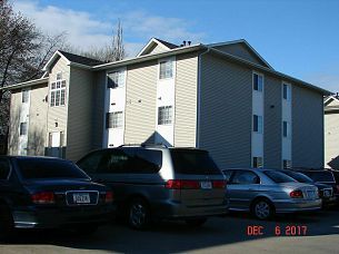 Photo - 2458 Lakeside Dr