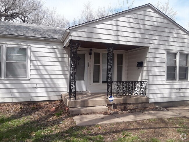 Building Photo - 2 bedroom 1 bath home - SE Wichita