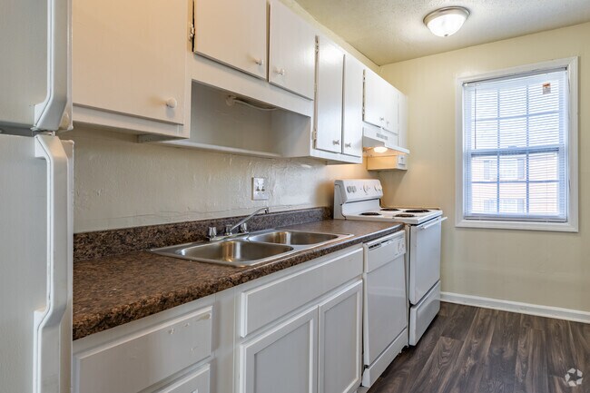 2BR 1.5BA - 1150SF - Parc 1000 Apartment Homes