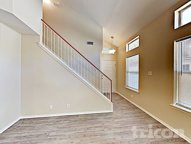 Photo - 6734 Sandy Point Dr