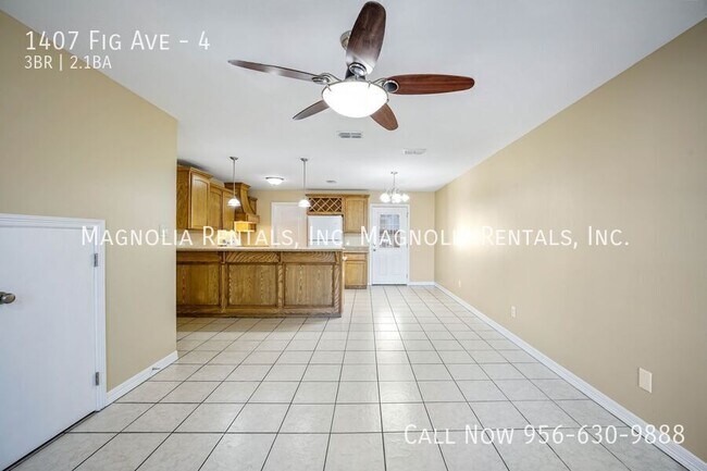 Photo - 1407 W Fig Ave Unit 4