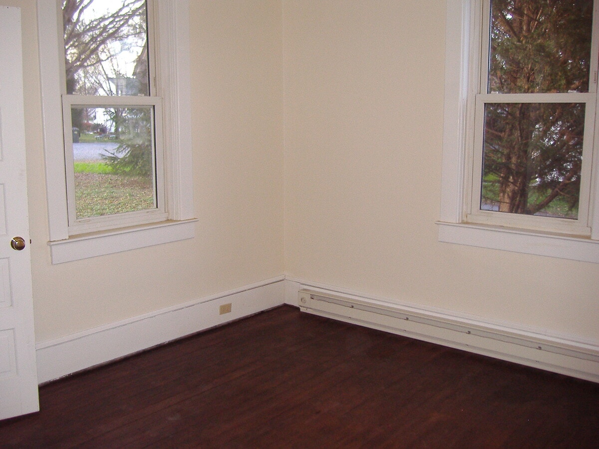 Photo - 358 N Broad St