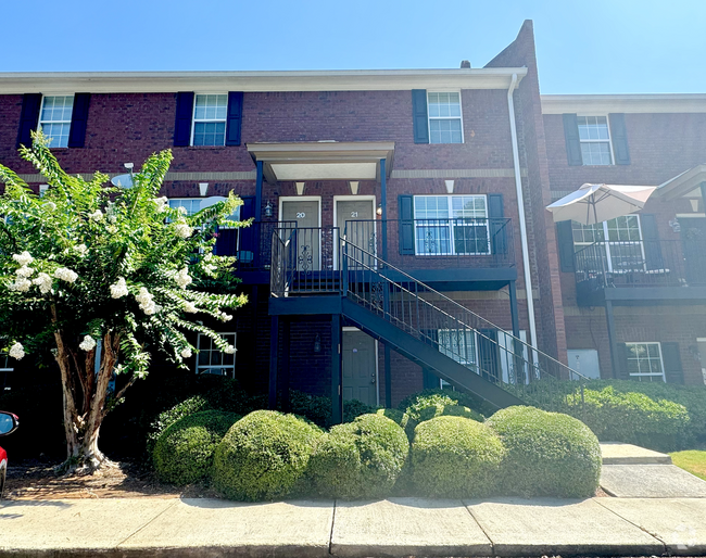Building Photo - 105 Whitehead Rd Unit 21 Rental