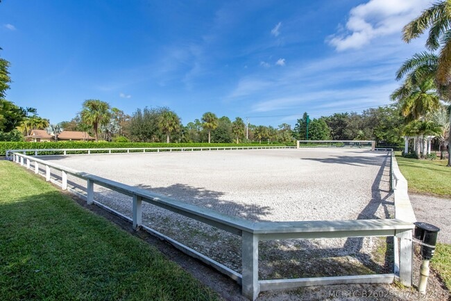 Photo - 14943 Paddock Dr