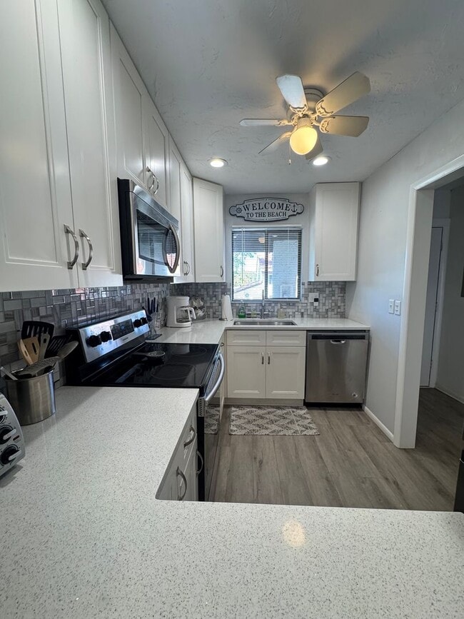 Photo - Annual turnkey furnished 2-Bedroom, 2-Bath... Unit 1634-201